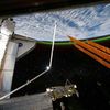 Záběry, které z Mezinárodní vesmírné stanice (ISS) zaslala posádka raketoplánu Atlantis.