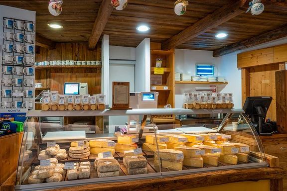 Místní "mlékárna" neboli Latteria di Livigno. Sem se jezdí pro skvělé sýry.