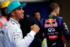 F1: Mercedes nezastavil ani čínský déšť, vyhrál kvalifikaci