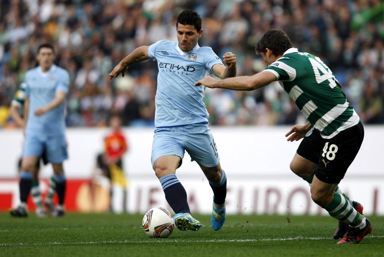 Manchester City a Sporting Lisabon (Agüero)