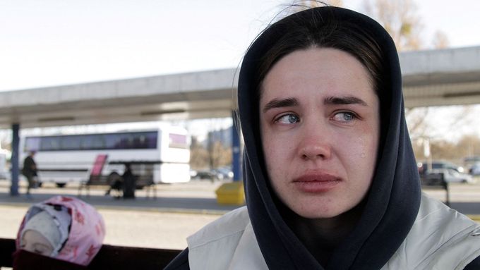 Angelika Machenko, 25letá ukrajinská žena, se rozhodla vrátit z polské Varšavy zpět na Ukrajinu.