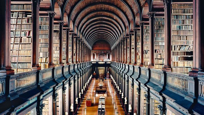 Knihovna Trinity College v Dublinu, 2004