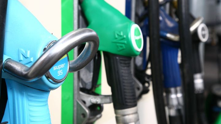 V Německu se vyplatí tankovat večer, ráno jsou benzin i nafta nejdražší; Zdroj foto: ÖAMTC