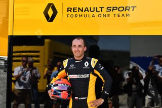 Robert Kubica při testech monopostu formule 1 Renault na Hungaroringu.