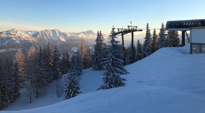 Rakousko, Dachstein, lyžování, ilustrační foto