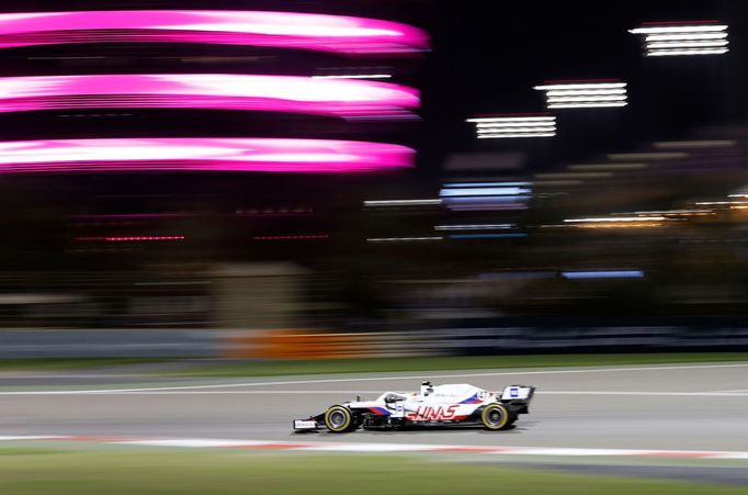 Mick Schumacher v Haasu ve Velké ceně Bahrajnu 2021