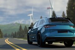 Kdo nejásá z odsunutí konce výroby spalovacích motorů? Překvapivě zní i hlas Škody