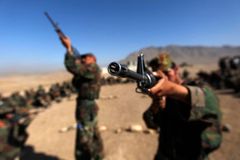 Afghánský voják střílel na své kolegy na základně