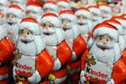 Polovina Čechů nedává prarodičům vánoční dárky