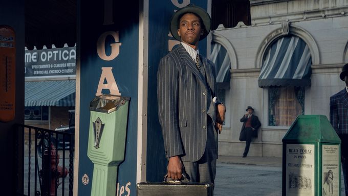 Chadwick Boseman jako Levee.