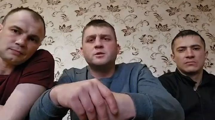 Tohle Putin neříkal. Ruští "hrdinové" naráží na brutální realitu, okrádá je i policie; Zdroj foto: X/igorsushko