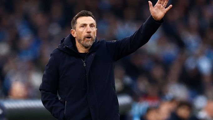 Kouč Benátek Eusebio di Francesco dal poprvé v italské lize šanci Danielou Filovi, český útočník se mu však gólem neodvděčil