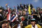 Demonstranti v Thajsku okupují ministerstvo