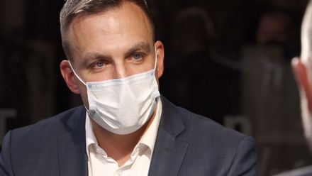 Ptáček: Covid je největší sociální experiment v dějinách, většinu lidí to může složit