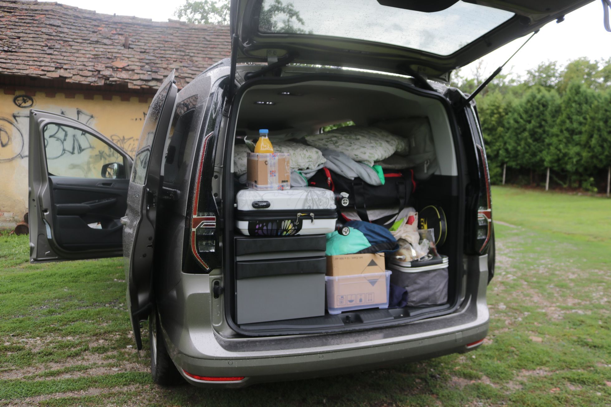 Volkswagen Caddy Maxi California