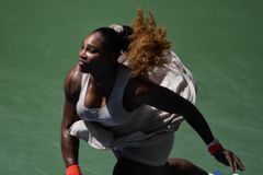 Bitva ve třech setech. Serena Williamsová se do čtvrtfinále US Open musela probít