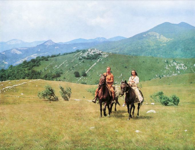 Lex Barker a Pierre Brice ve filmu "Vinnetou - Rudý gentleman" z roku 1964.