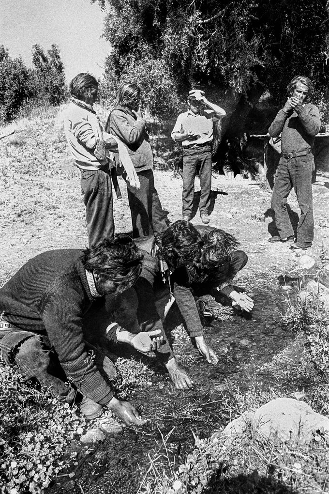 Archivní snímek dokumentující příběh tragického letu letadla Uruguayan Air Force 571, které se v roce 1972 zřítil v Andách.