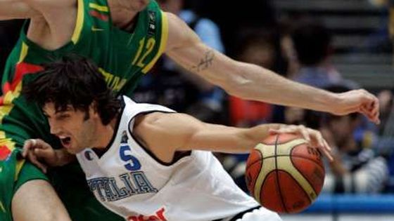 Basketbalisté Itálie vypadli s Litvou