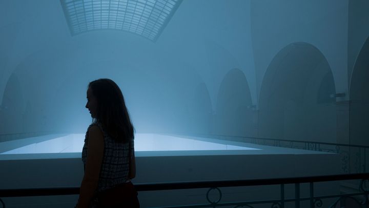 Návštěvníka překvapit a zmást. V hlavním sále liberecké galerie je tajuplná instalace; Zdroj foto: ČTK