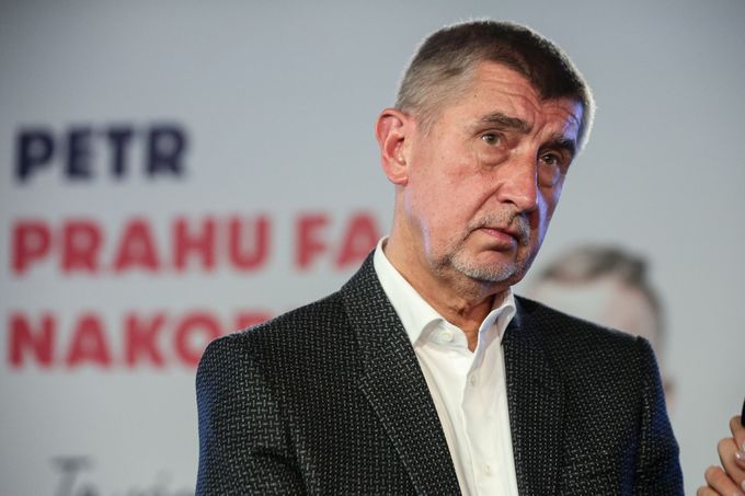 Andrej Babiš. Záběr z volebního štábu ANO v Praze. 6. 10. 2018.