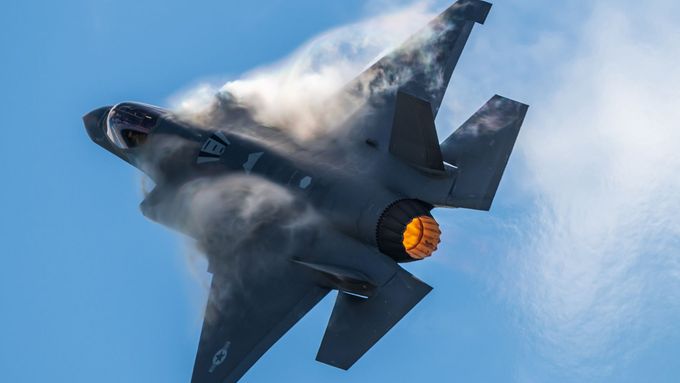 F- 35