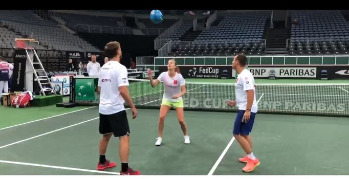 Fed Cup, Česko - Švýcarsko, Petra Kvitová, rozcvička