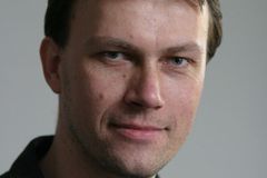 Greenpeace táhnou proti jádru. Povede je Čech