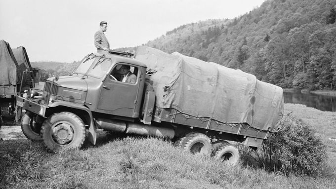 Praga V3S patří k nejtypičtějším československým nákladním automobilům.