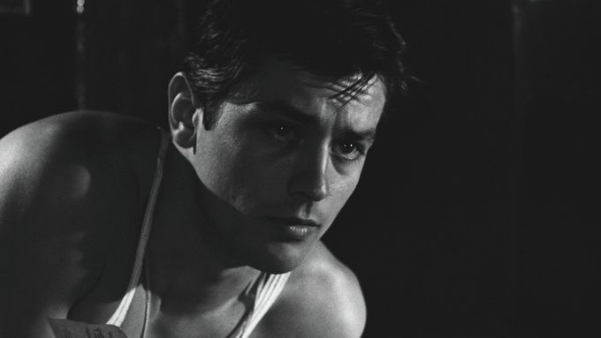 Alain Delon ve filmu Rocco a jeho bratři.