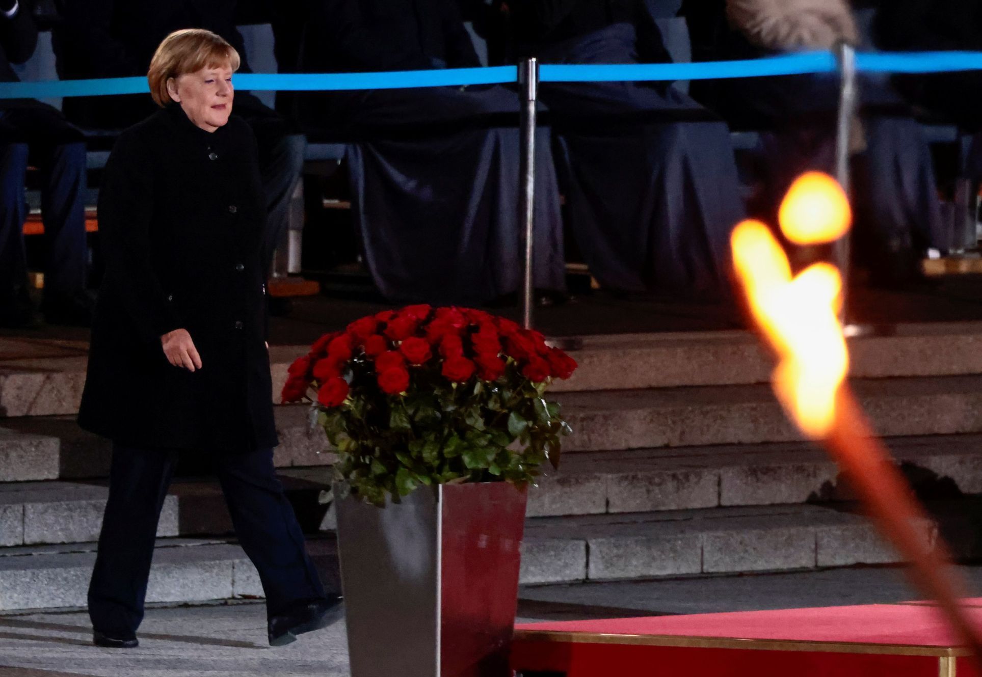 merkel, německo, rozloučení, berlín, vojenská přehlídka, kancléřka