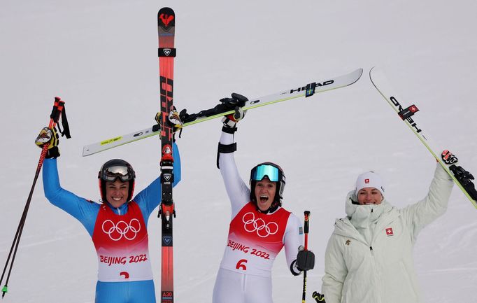 Medailistky obřího slalomu Federica Brignoneová, Sara Hectorová a Lara Gutová-Behramiová