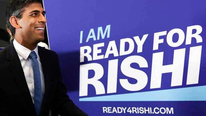 Sunak získal šanci vést konzervativce, do jejichž čela chce i expremiér Johnson; Zdroj foto: Reuters