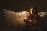 V ateliéru Josefa Rafaela na Žižkově jsem si zkusil vyfotit anděla. (27. února 2022)
