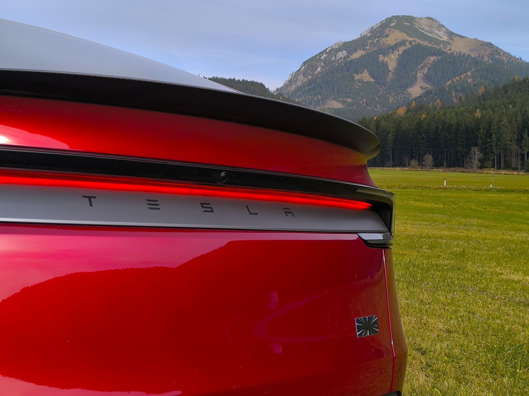 Tesla Model Y Performance Chorvatsko 2025