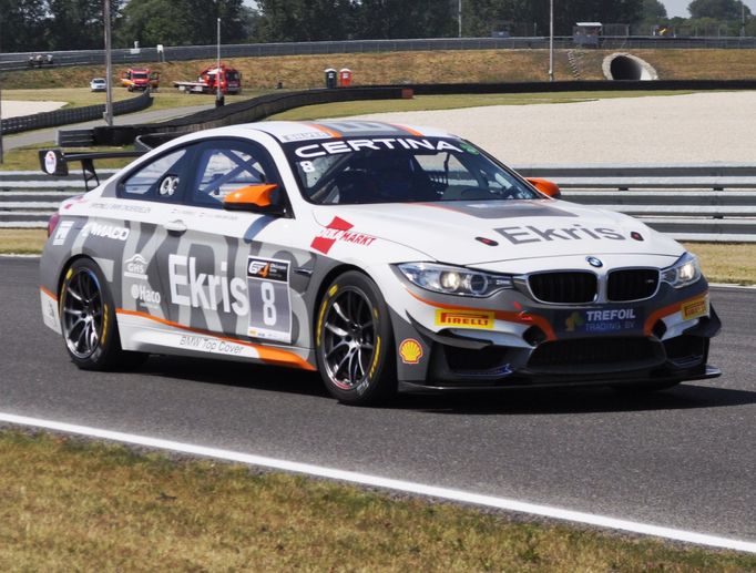 Ekris M4 GT4