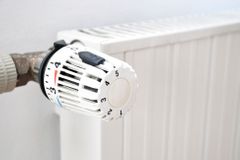 Měřiče tepla se nemusí instalovat v domech, kde se nevyplatí