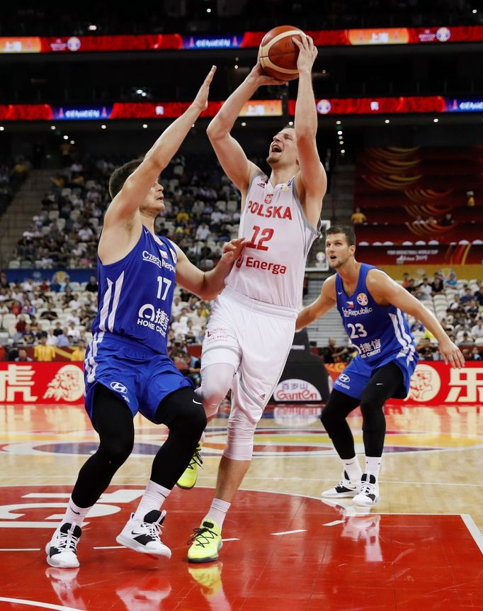 basketbal, MS 2019, Česko - Polsko, Jaromír Bohačík a Adam Waczynski