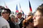 Hnutí SPD Tomia Okamury svolalo před volbami do Evropského parlamentu demonstraci na pražské Václavské náměstí "proti diktátu Evropské unie".