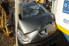 V Ostravě se srazilo auto s tramvají