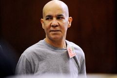 Porota v USA po 38 letech odsoudila muže za vraždu malého chlapce. Konečně se mi uleví, řekl otec