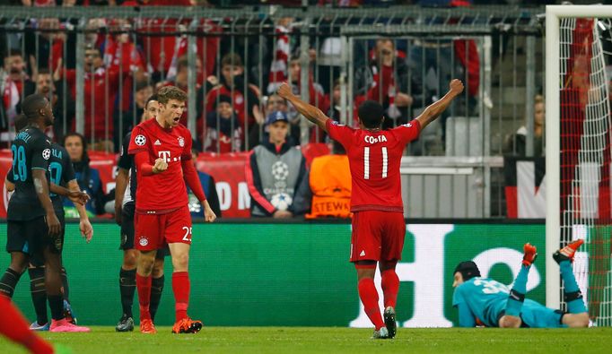 Thomas Muller celebrates after scoring the second goal for Bayern Munich Action Images via Reuters / John Sibley Livepic EDITORIAL USE ONLY.