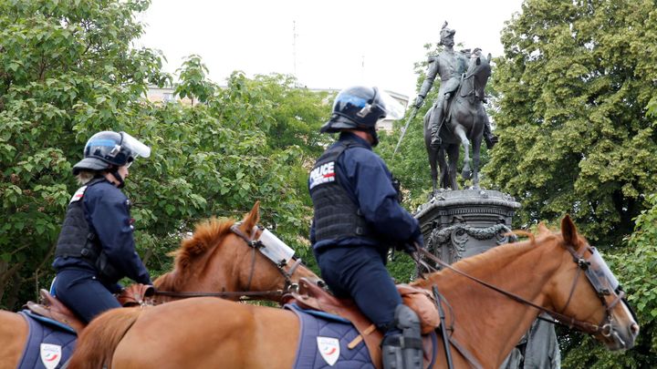 I Francie má svého "George Floyda". Tamní policie čelí kritice kvůli brutalitě