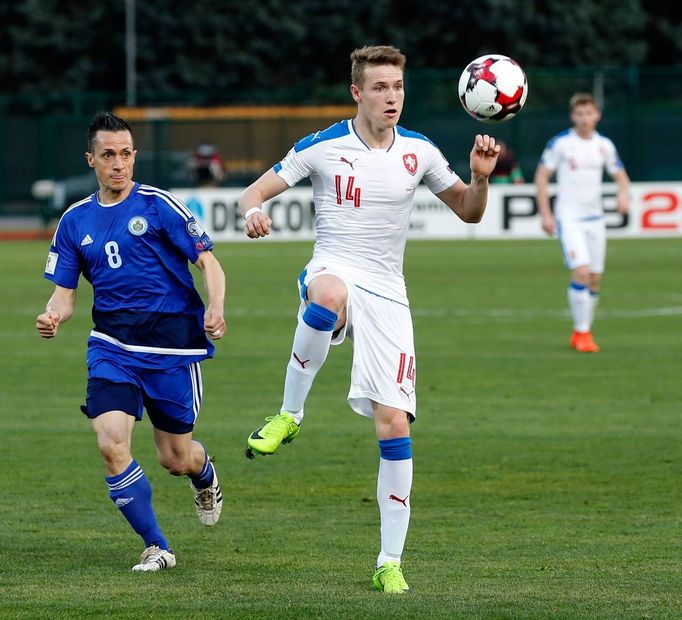 Jakub Jankto, český fotbalový reprezentant, v San Marinu