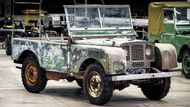 V roce 1948 se na autosalonu v Amsterdamu představily tři předprodukční off-roady s jménem Land Rover.