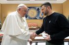 Zelenskyj pozval papeže Františka na návštěvu Ukrajiny