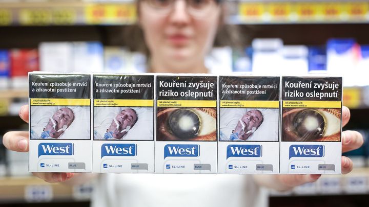 Dvacet balíčkoroků pošle kuřáky na vyšetření rakoviny. Strach je zbytečný, říká lékař