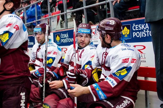 TELH, Třinec-Sparta: střídačka Sparty - Jaroslav Hlinka (17)