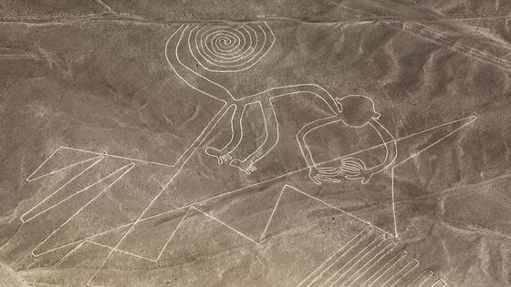 Obrazce na planině Nazca zůstávají nedotčeny. Peru otočilo a chrání světový unikát