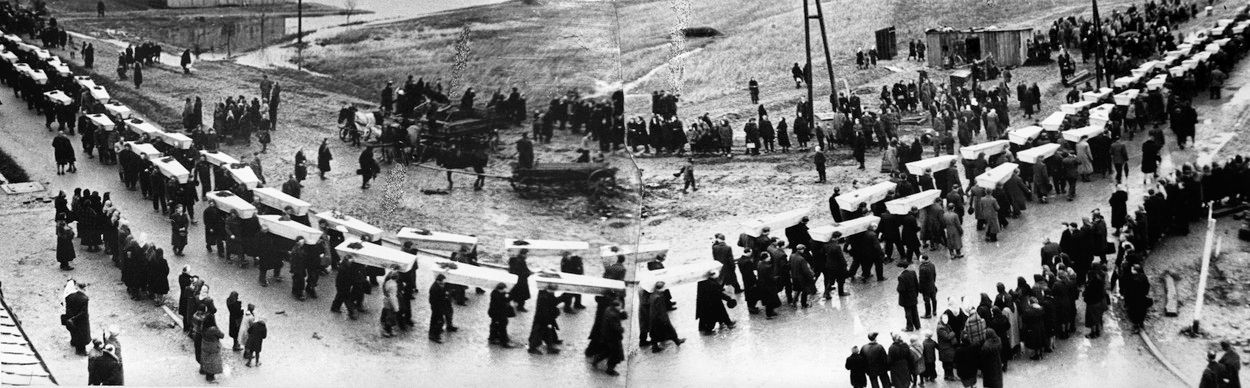 Jednorázové použití / Fotogalerie / Uběhlo 80 let od osvobození koncentračního tábora smrti v Osvětimi / Profimedia